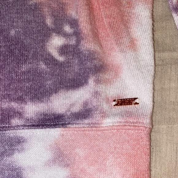 Pink pullover - Picture 2 of 4